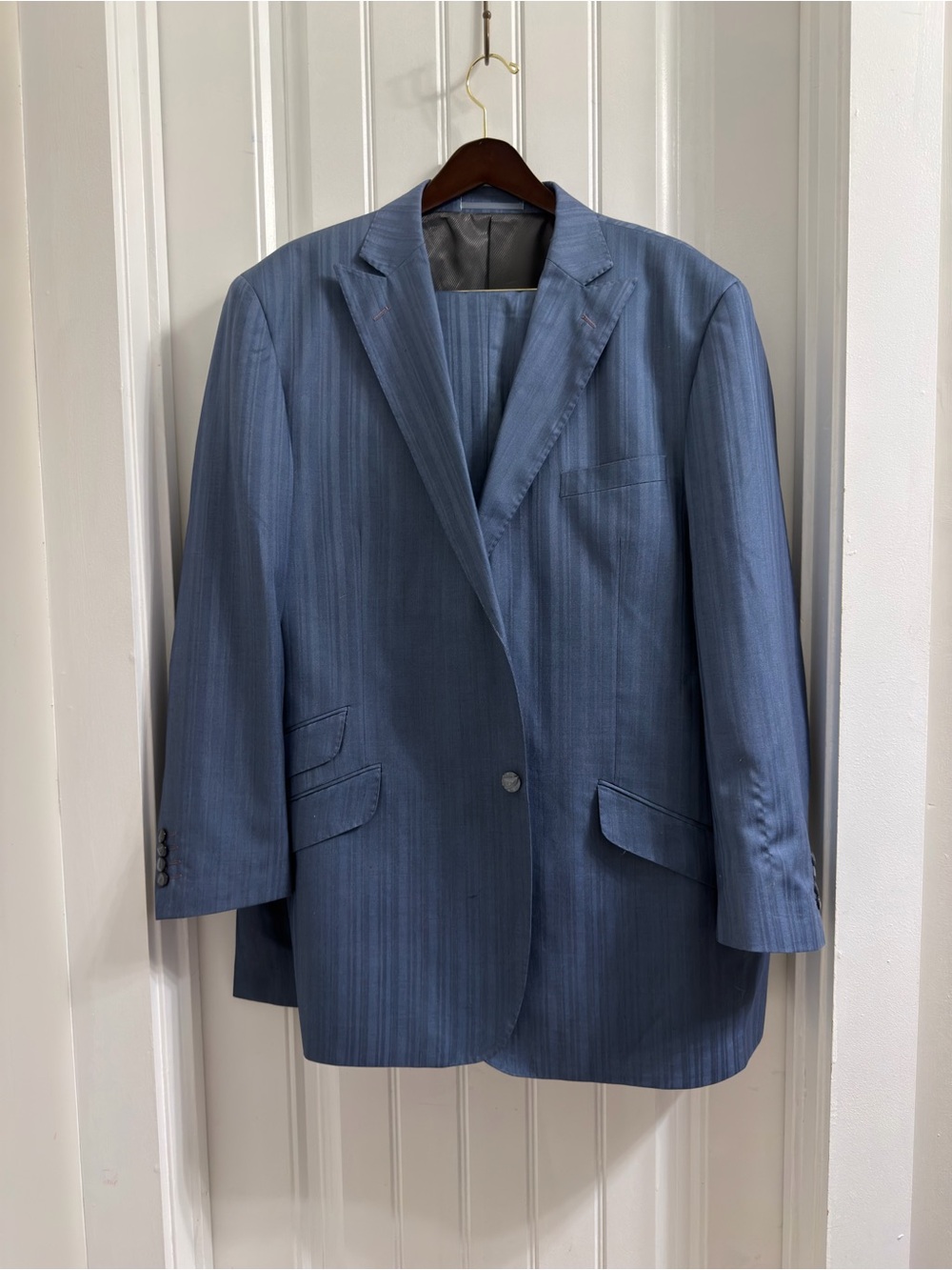 Valentino Ferrel Men's Blue Pinstripe Single-Breasted Suit Blazer 50R Pants 42